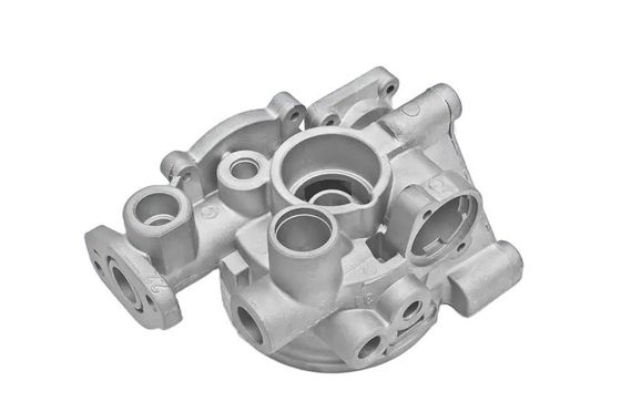Wysokiej wytrzymałości aluminiowe formy odlewowe z 250000-300000 strzałów Żywotność dla dostosowanych części maszynowych