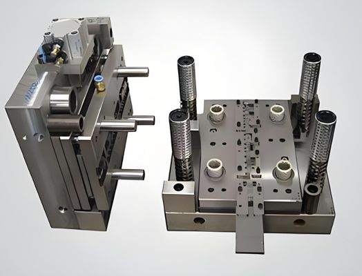 Produkty do formowania wtryskowego z tworzyw sztucznych 250000-300000 strzałów Żywotność formy Tworzenie formy z tworzyw sztucznych Materiał produktu z tworzyw sztucznych