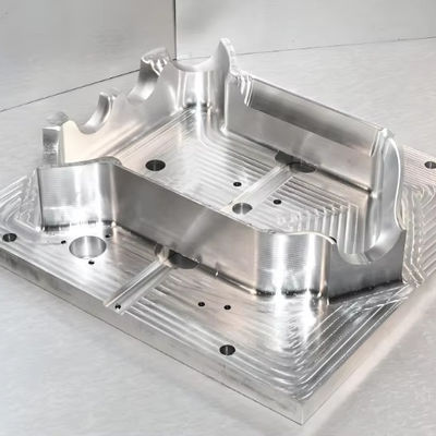 Formy do produkcji wyrobów z tworzyw sztucznych dla pojazdów z P20/718/738/NAK80/S136 do polerowanej maszyny do formowania wtryskowego aluminium