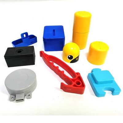 Plastikowe części Formy do ABS/PA66/PP/PC/PMMA/PSU/PCTG/TPE/TPU/PBT i szybkiego prototypowania wewnątrz źródła
