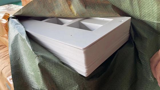 Usługa cięcia płyt plastikowych ABS/akrylowych/PP/PET/HDPE do spełnienia wymagań klientów