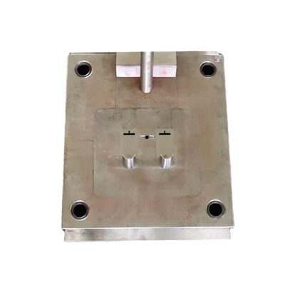 Rongde Mould Custom PP Automobile Accessories Plastic Injection Mold Dostawca 33 lat bogate doświadczenie Wyrób wtryskowych form