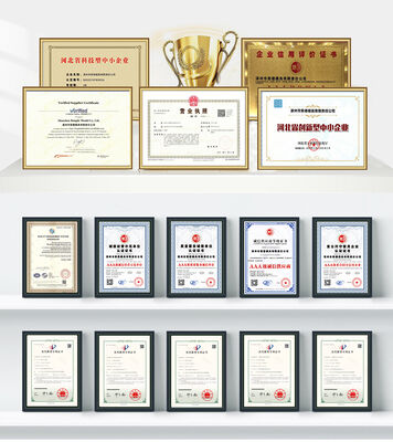 Profesjonalna forma wtryskowa do niestandardowych akcesoriów drzwiowych, gładka powierzchnia, precyzyjny rozmiar do części drzwi wewnętrznych i zewnętrznych